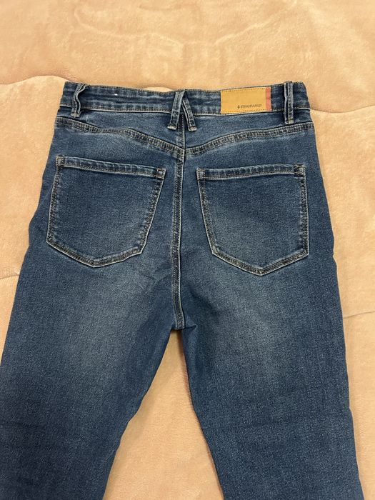 Дънки H&M и Stradivarius