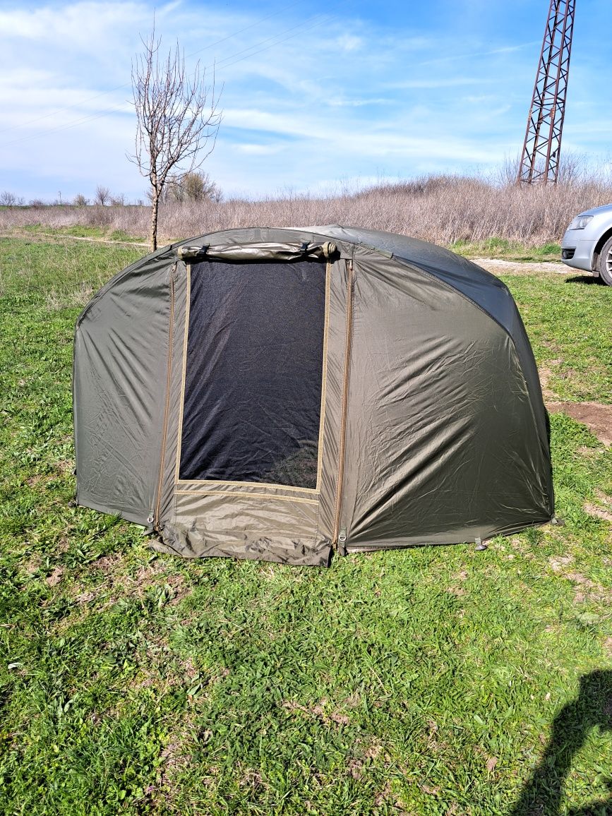 Палатка Trakker tempest + зимно покривало