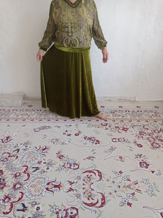 Продается верхние одежды пальто пуховики больших размеров 52-54