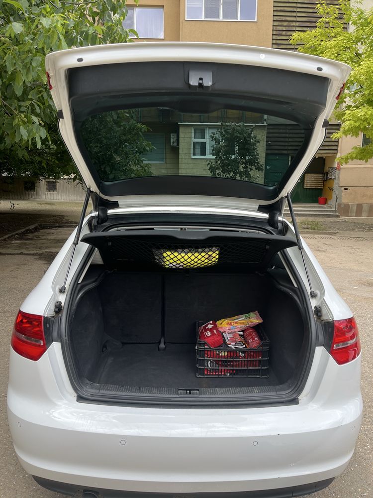 AUDI A3 Sportback 1.6 TDI