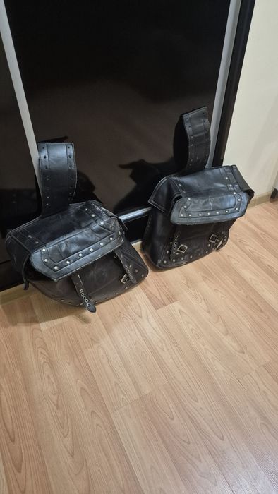 Кожени дисаги за мотоциклет