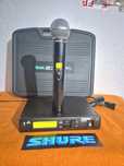 Microfon Shure ULXS4 si SM58 Made în Mexico