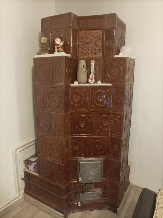 Sobă teracotă in stare buna.