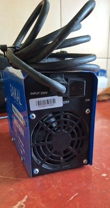 Aparat de sudura tip invertor