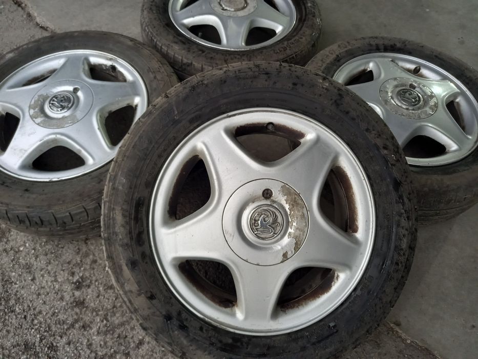 5х110/15 с гуми Опел Астра Зафира Вектра 5x110/15 Opel Astra Zafira