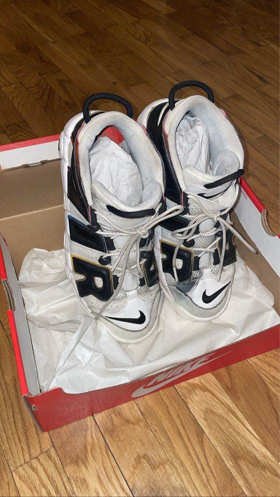 Uptempo full box