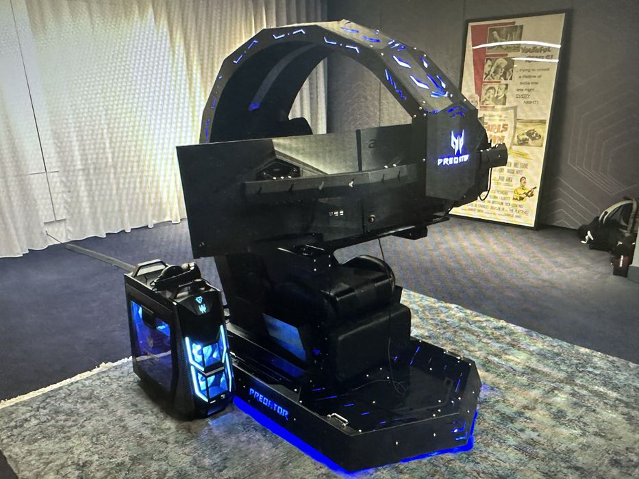 Компьтер, Игровая капсула будущего! Acer Predator Thronos