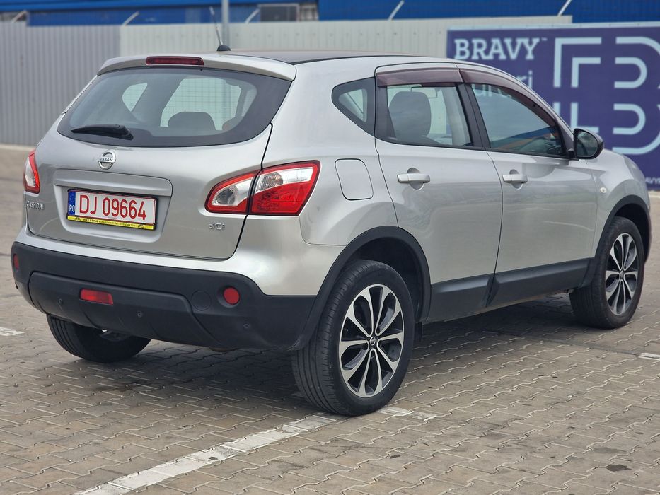 Nissan Qashqai Acenta 110 cp 1.5 diesel an
2013