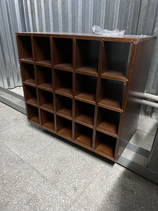 Полка для бутылок