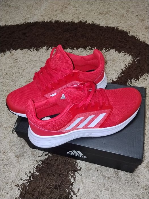 Adidasi Adidas Purtați o data