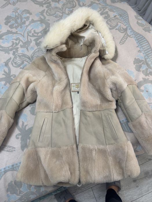 Продается детская новая ШУБКА