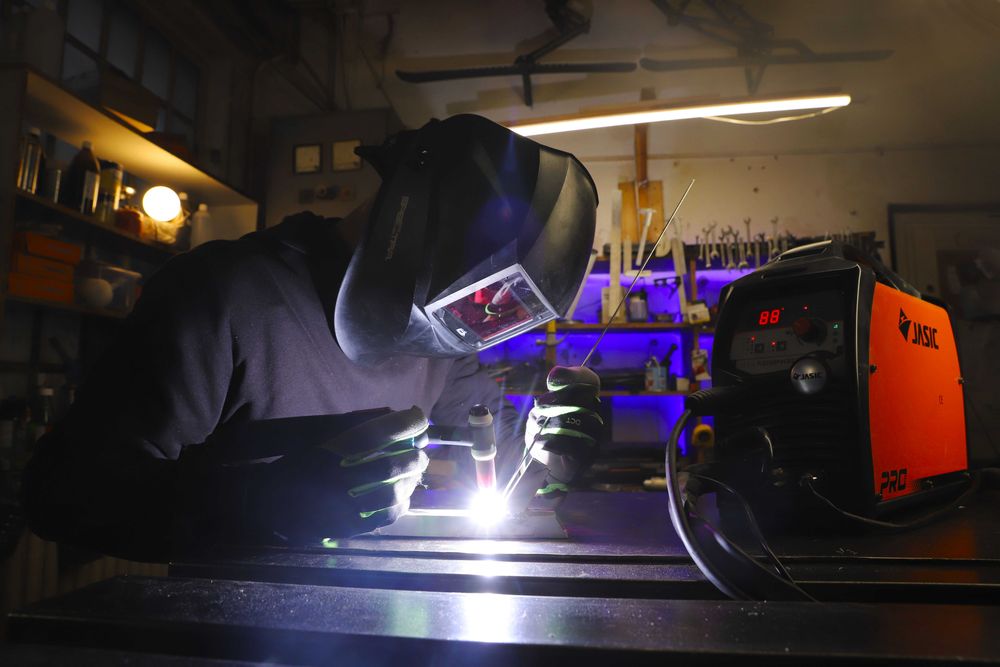 Sudura Otel, Aluminiu, Inox, Cupru (MIG-MAG, TIG, Argon, Corgon)