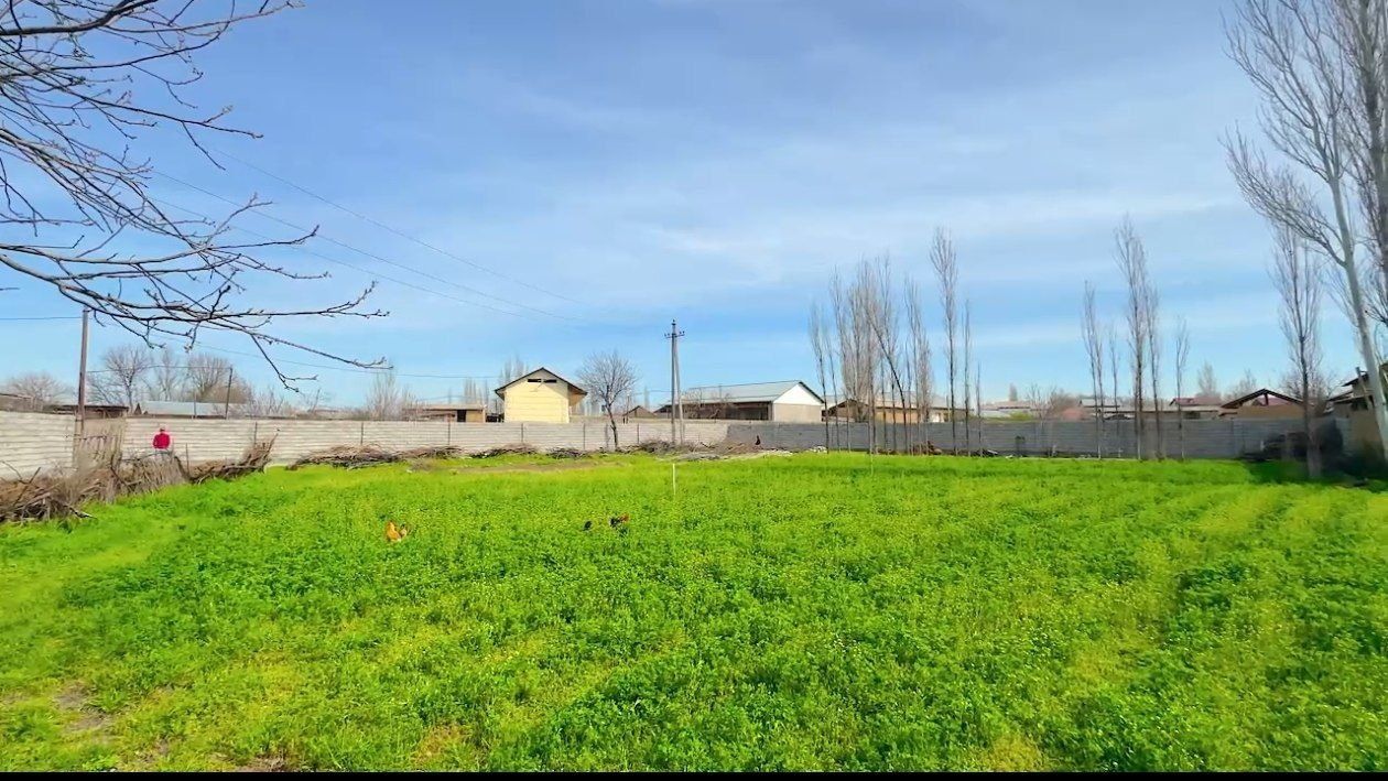 Toshkent viloyati Yuqori chirchiq Tumani Anxor kochasi 53 uy