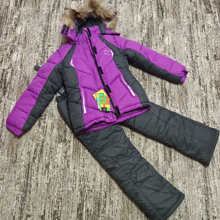 Костюм зимний новый на девочку 158см примерно на 10-14 лет