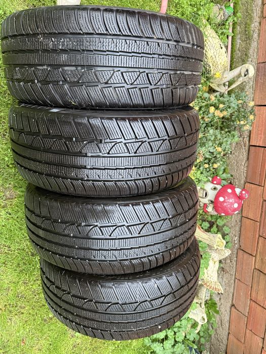 Зимни гуми 255/45/19