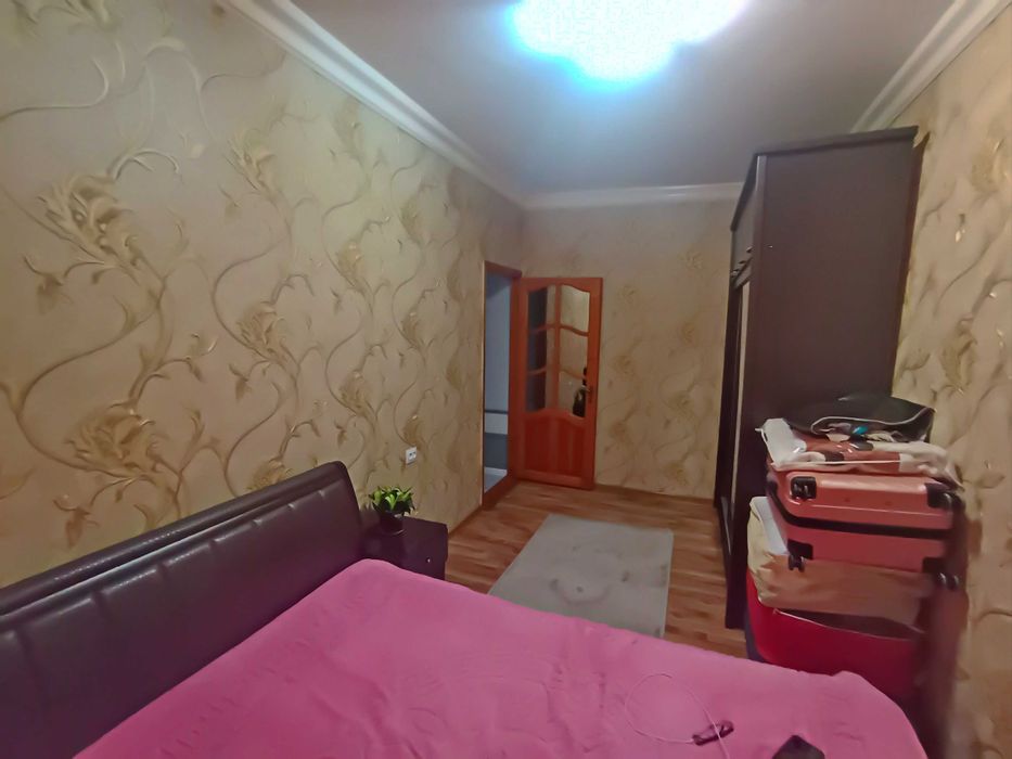 Чилонзор 20а 3/8/9    8 этаж 3хона