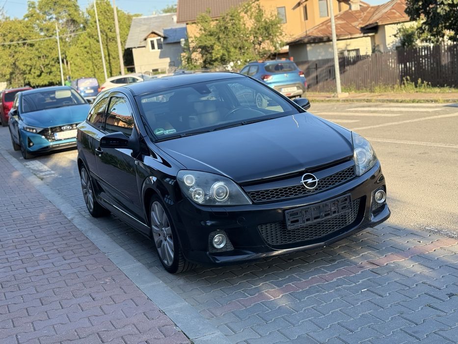 Opel Astra H GTC OPC Line 2 1.9 Diesel 2008