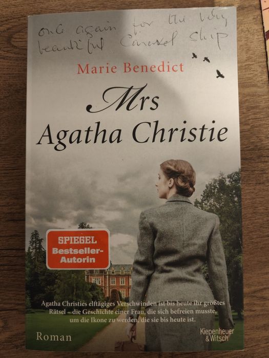 Книга- Mrs Agatha Christie (немски)