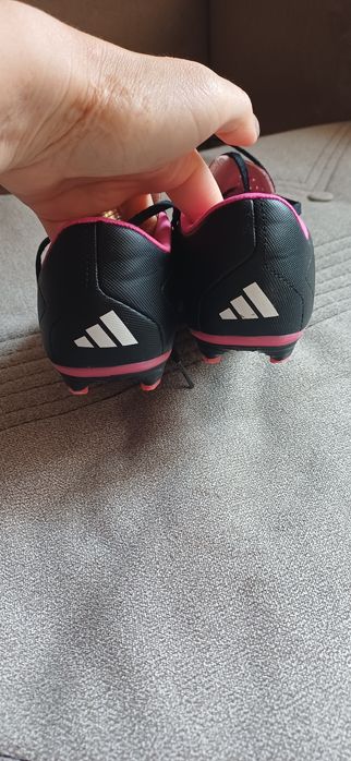 Ghete de fotbal adidas