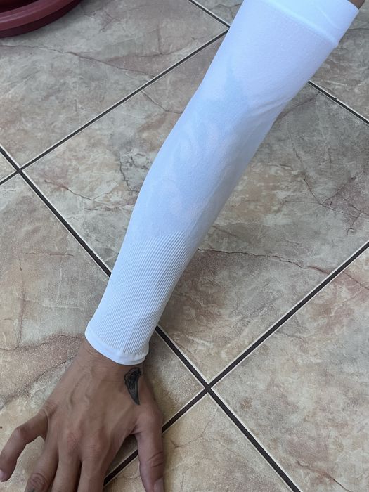 Ръкав за закриване на татуировки