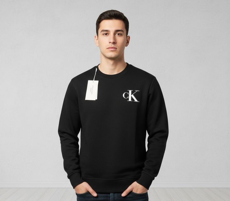 Pulovere Diferite Modele