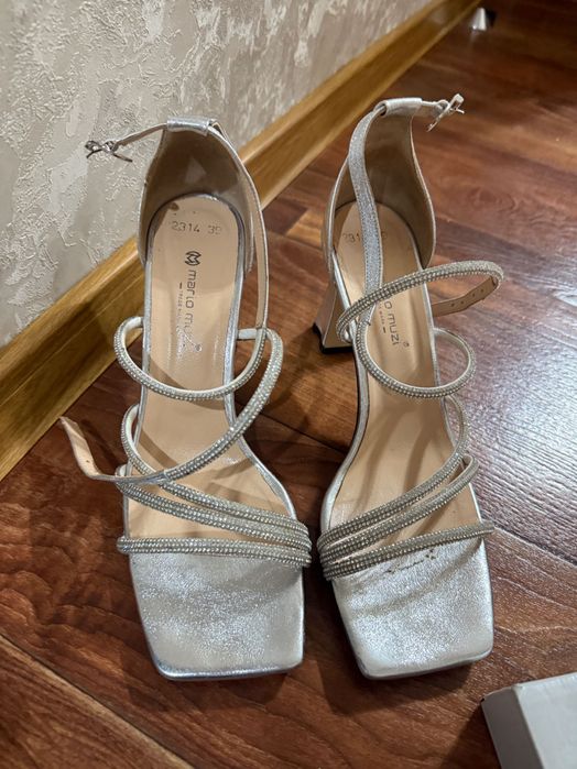 Продам туфли в хорошем состоянии