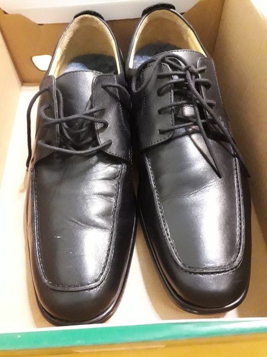 Vand pantofi de piele Marks&Spencer