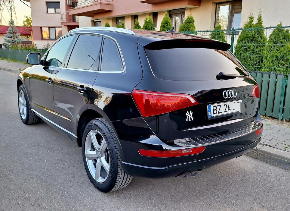 Audi Q5 "S_Line" Quatro/ 2,0 Tdi/ Navi/ Piele/ Jante/ Bi-Xenon/ FULL
