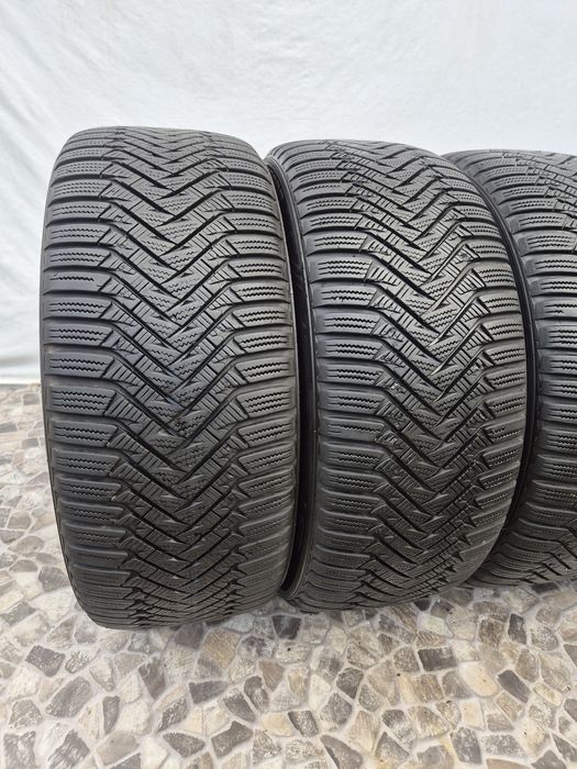 4бр 235 45 18 Laufenn зимни - 20г