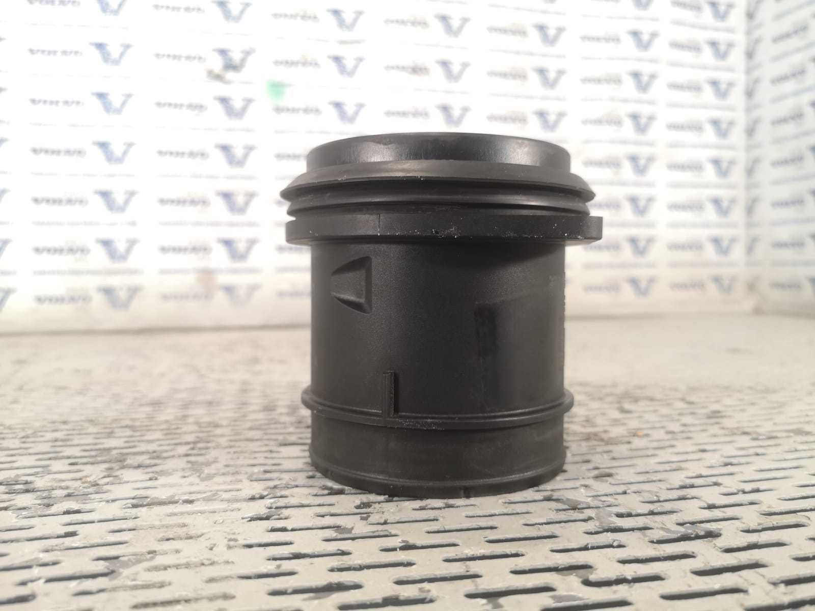 Debitmetru aer Volvo S60 V70 S80 XC60 V40 V60 XC70 2.0D4 E5 31361223