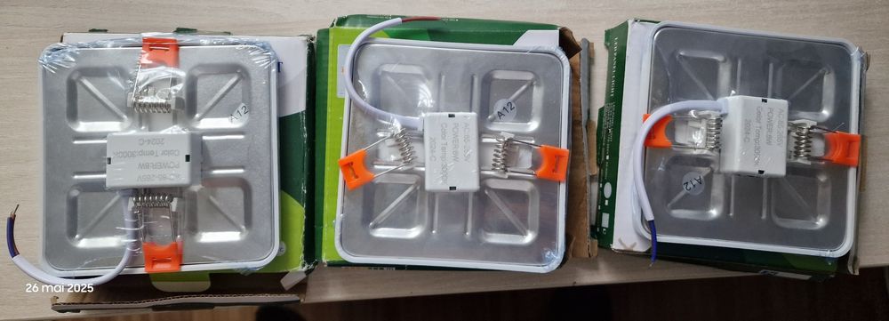 Spoturi 8w cu LED