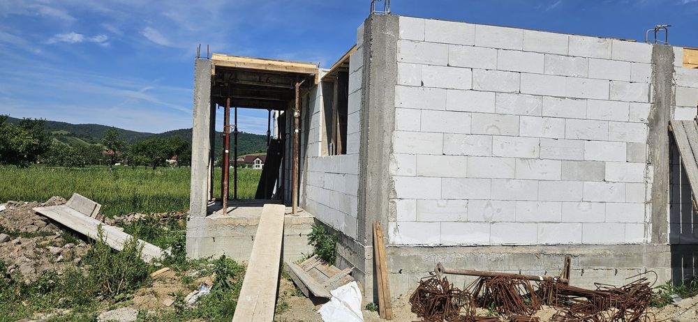 Popi metalici ,grinda,cofraj