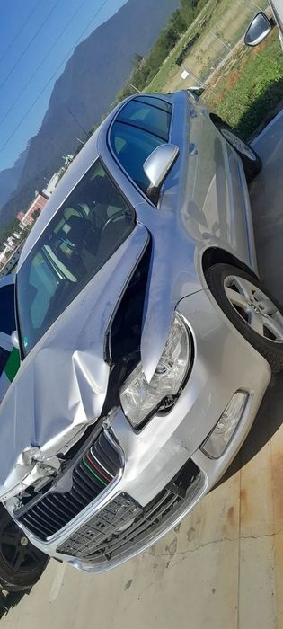 Dezmembram Skoda Superb II 1.8 TSI BZB