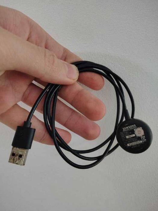 Зарядка для смарт-часов Samsung