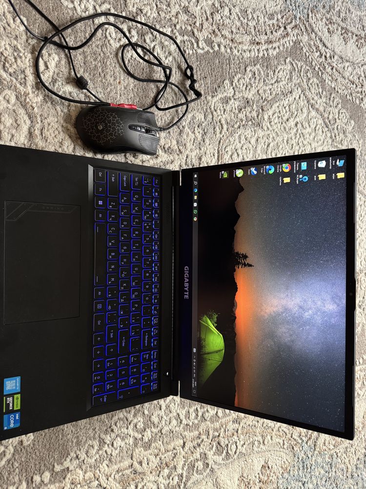 Gigabyte g6 MF.