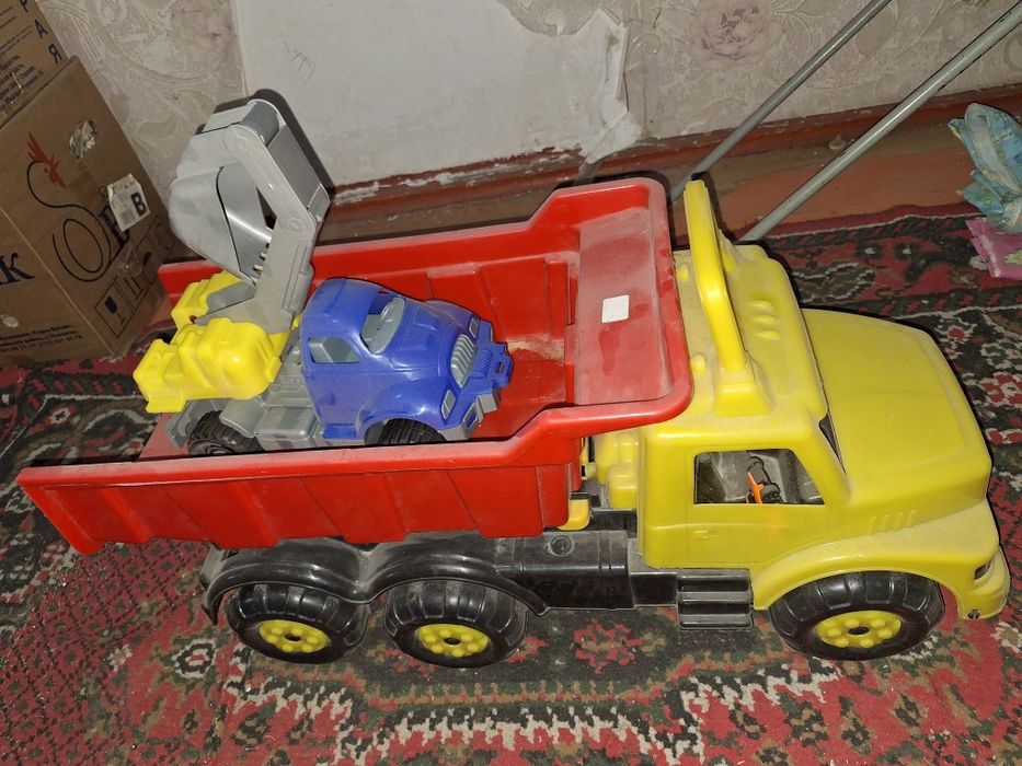 Игрушки детские для мальчиков