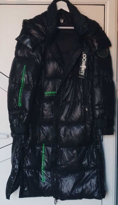 Дамско дълго яке с качулка