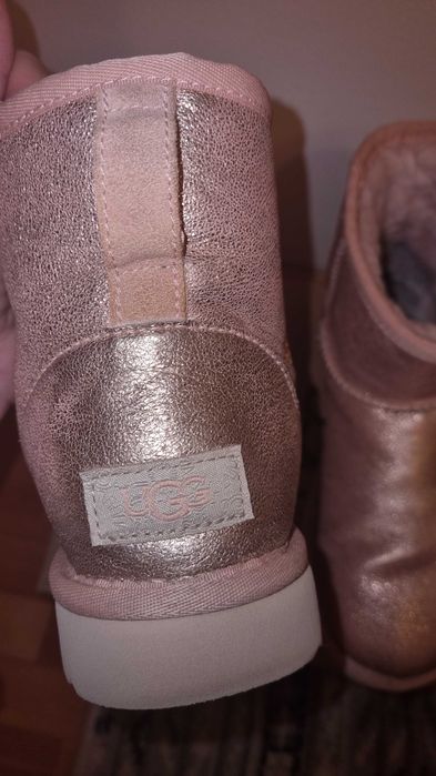 Ghete UGG marime 37