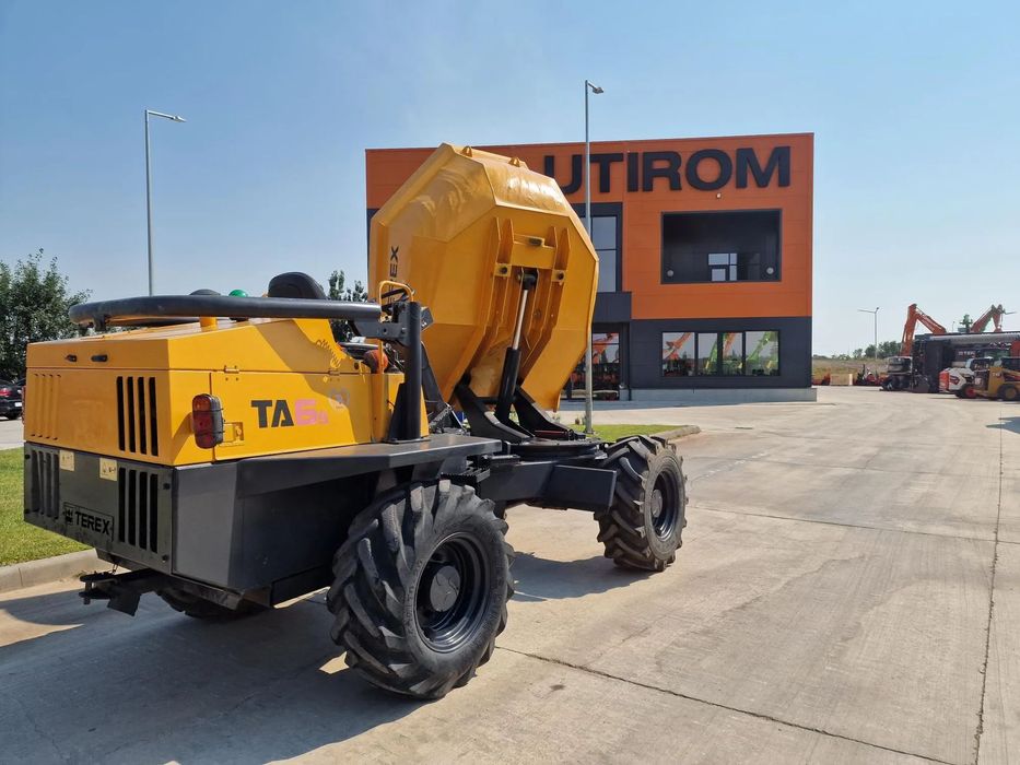 Terex DUMPER basculare laterala, 6t, bena 4mc, 2.68h, 2016-16900 Eur+Tva, posibilitate leasing, motor JCB 75CP, transmisie 4x4, sarcina utila 6 tone, greutate proprie 4,4t, Anvelope 90% ok-SUPER PRET 16.900 EUR+Tva