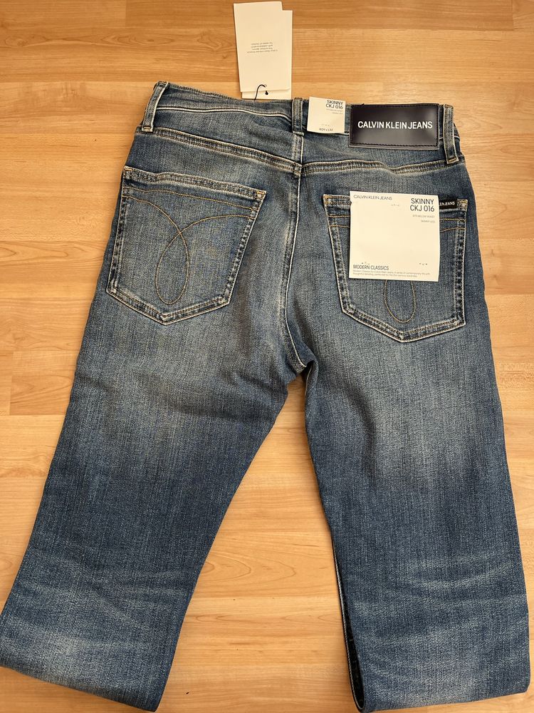 Оригинални мъжки дънки Calvin Klein М