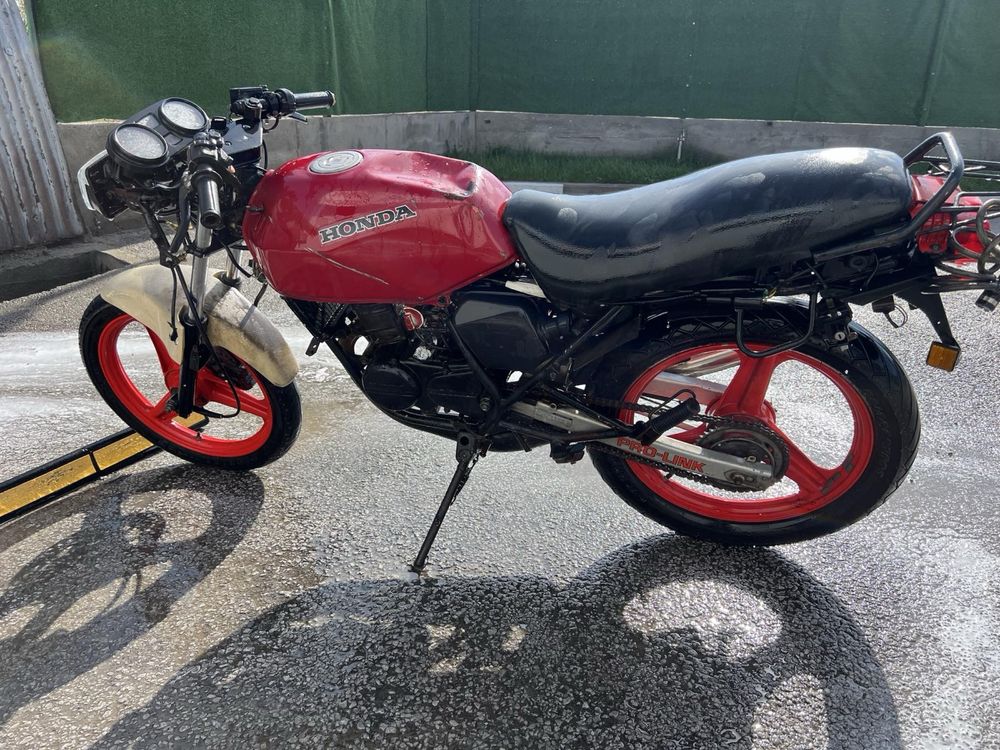 Honda NSR 50 S На Части мотор
