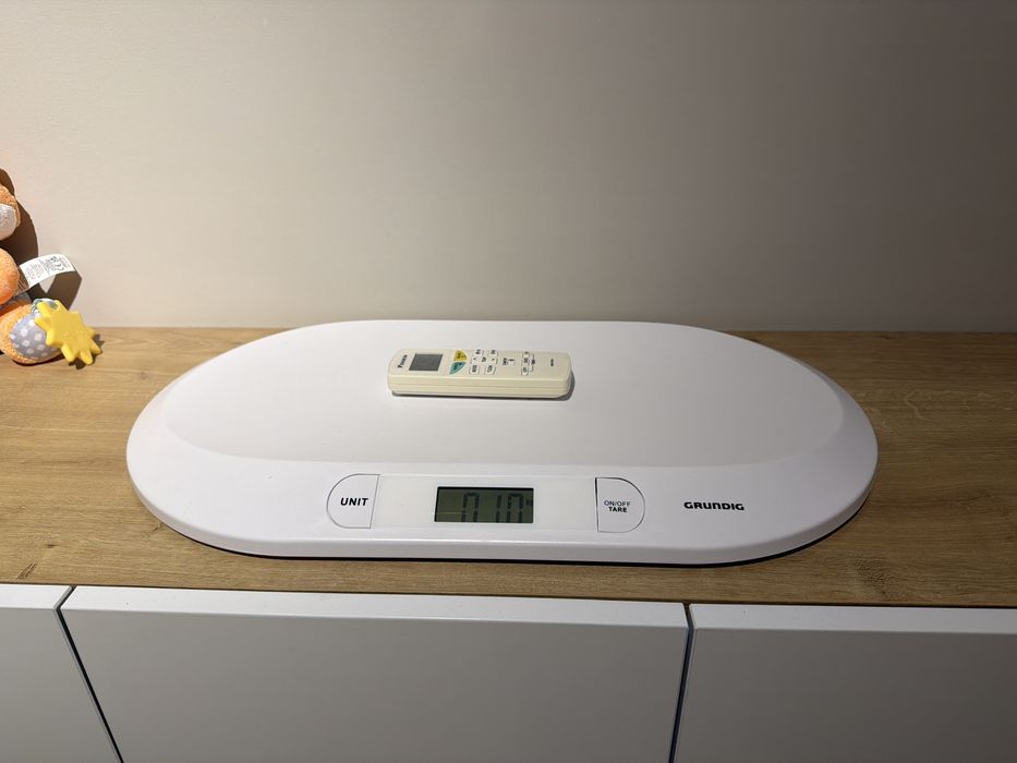 Кантар за бебе grundig