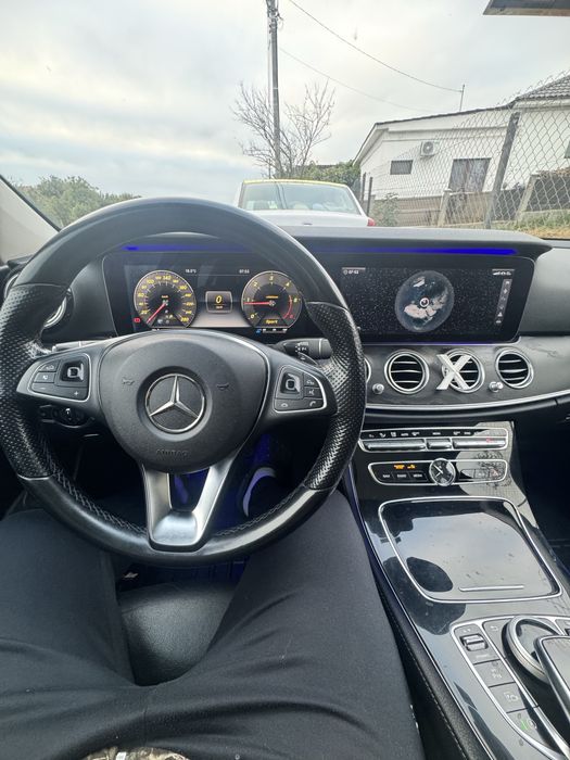 Mercedes E220, 194cp