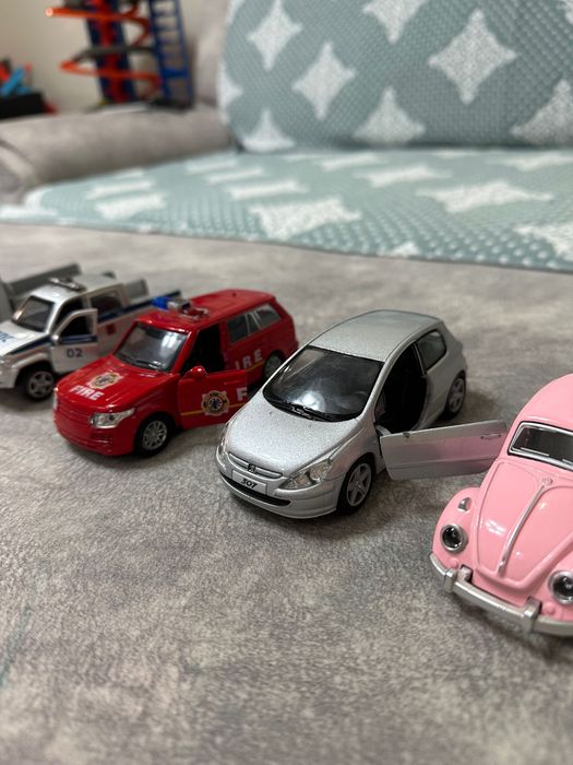 Машины для мальчиков