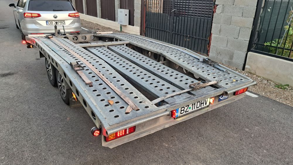 Platforma auto de inchiriat, tractări auto, transport auto