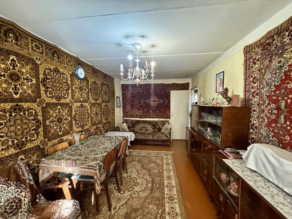 3х комнатная квартира, на 5 этаже. Гагарина