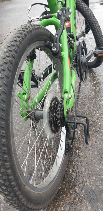 Vând bicicletă copii