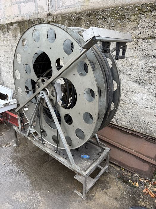 Продавам Маркучи за канал