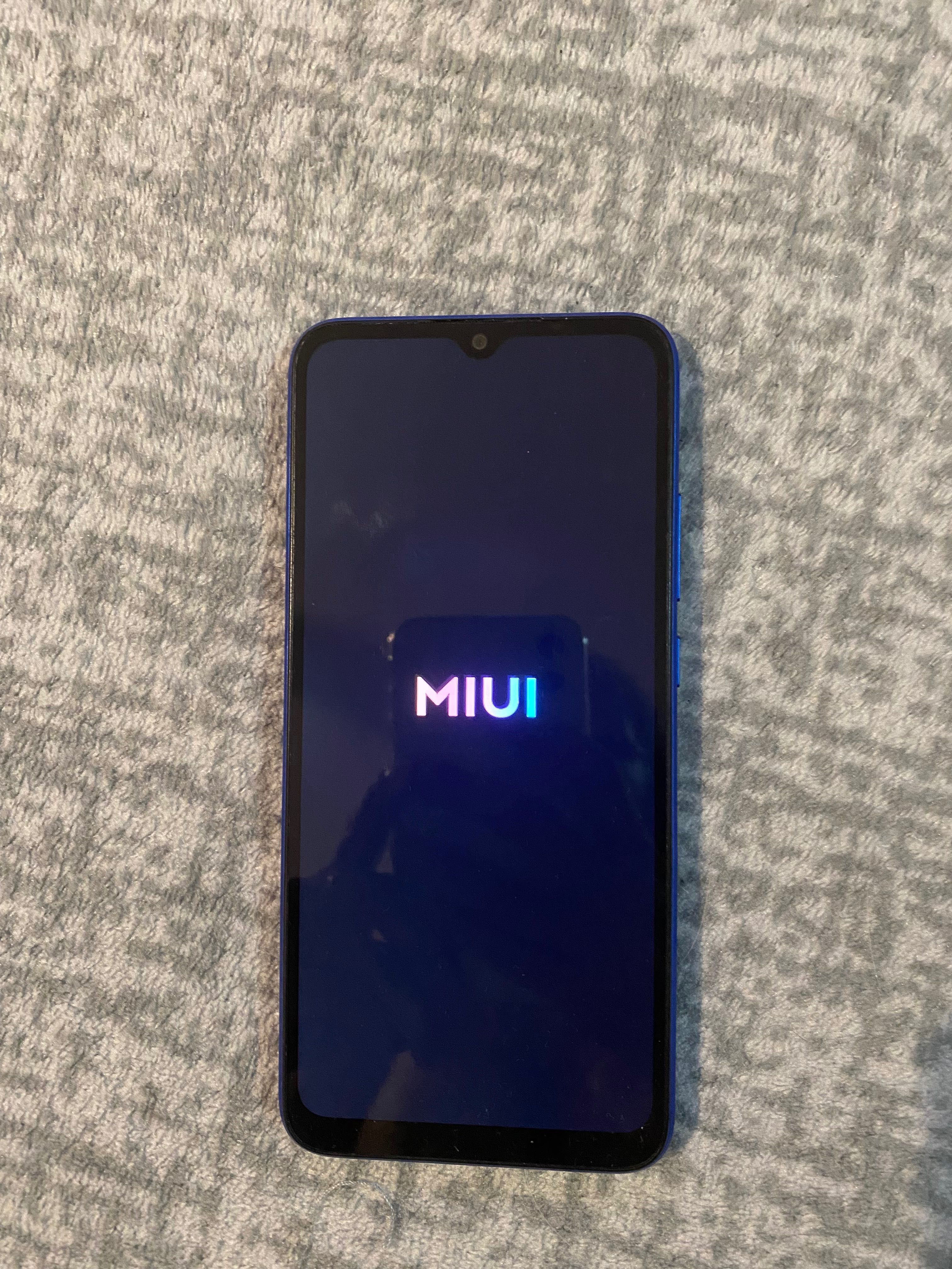 Три телефона Redmi 9 , redmi 9 NFS и малко redmi