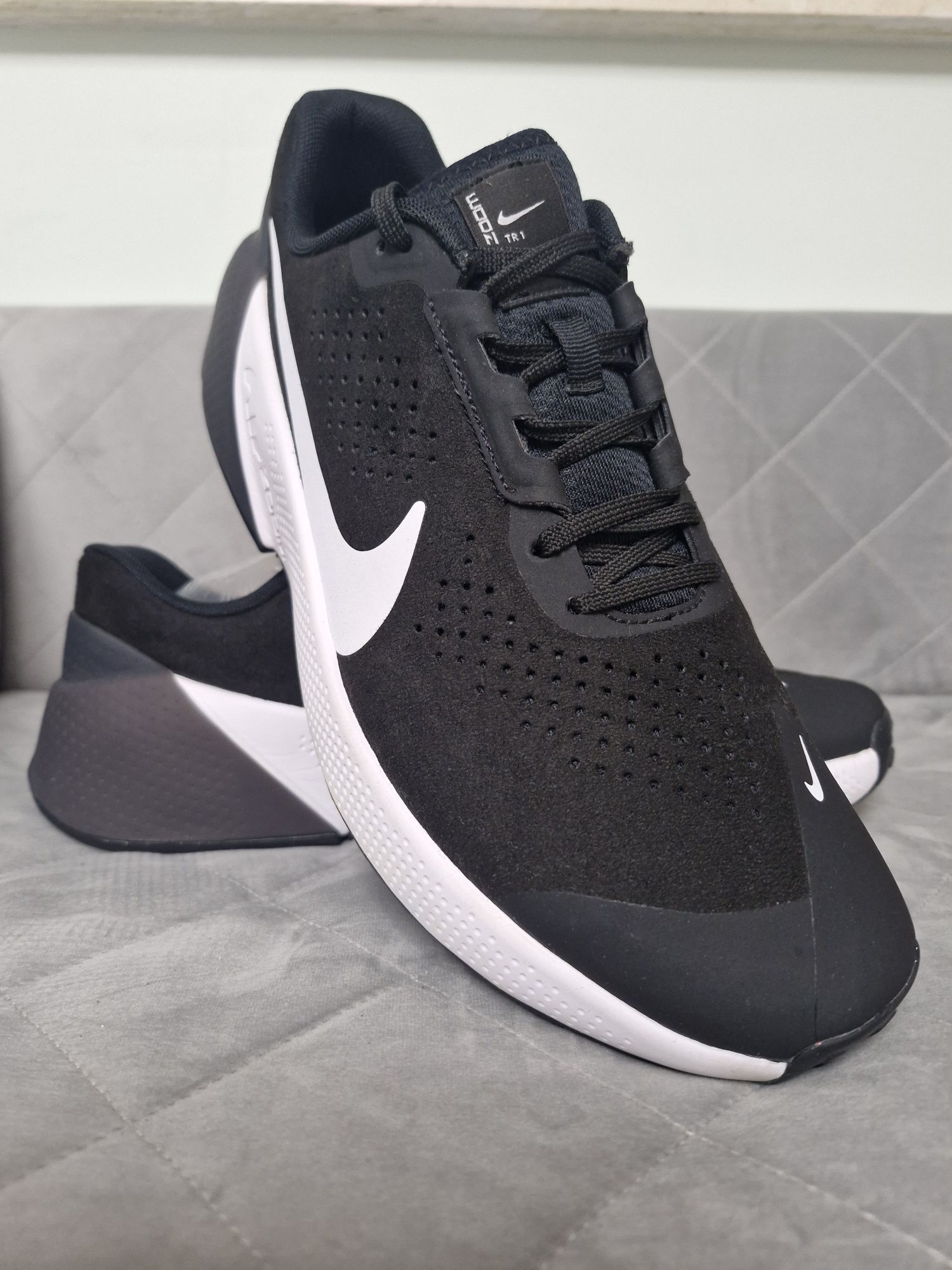 Nike Air Zoom dx 9016